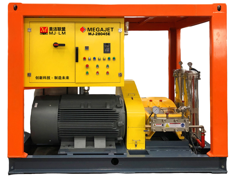 如何使用高压清洗设备